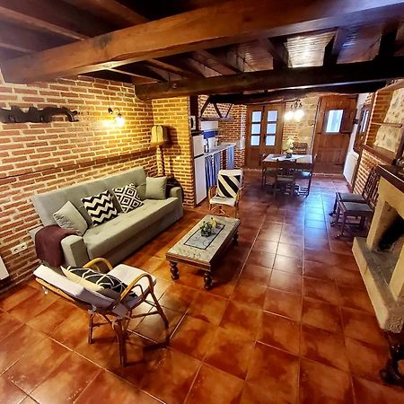 Apartamentos Rurales La Tabla Альес Экстерьер фото